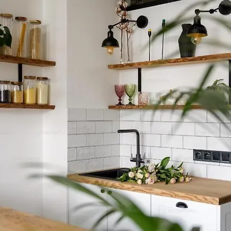 Апартаменты 1 In Old Варшава